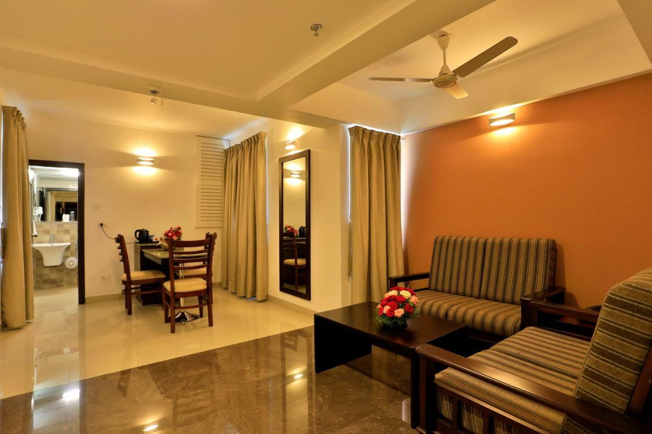 Sterling Thekkady Hotel Exterior foto